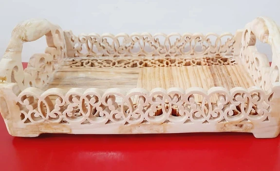 تصویر سینی مشبک پذیرایی چوبی دست ساز ا Handmade wooden reception tray Handmade wooden reception tray