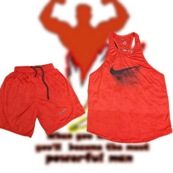 تصویر ست تاپ و شلوارک ورزشی قرمز نایک کماندویی - XL 