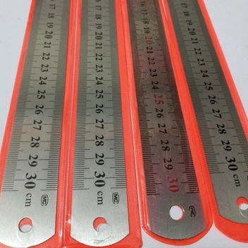 تصویر خط کش فلزی 30 سانتی ا 30 cm metal ruler 30 cm metal ruler
