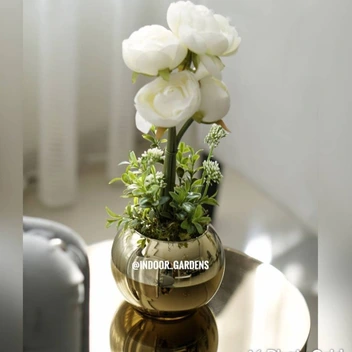 تصویر گل و گلدان 