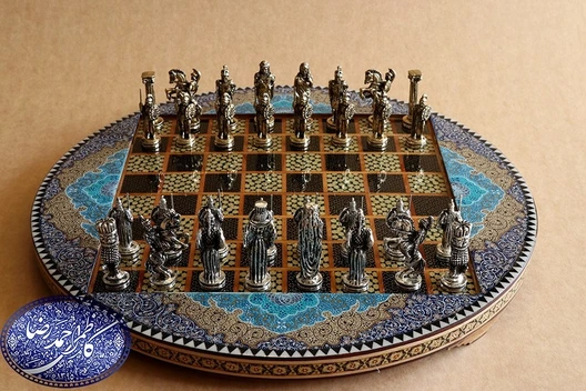 تصویر مهره شطرنج فلزی متوسط طلایی 