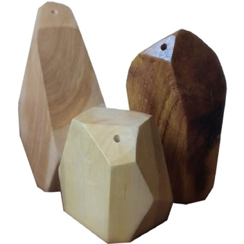 تصویر نمکدان چوبی مدل چند ضلعی کد 01 مجموعه 3 عددی 