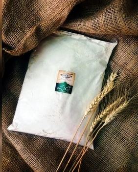 تصویر آرد کامل گندم فله، حداقل خرید 10 کیلو، قیمت هر کیلو: 