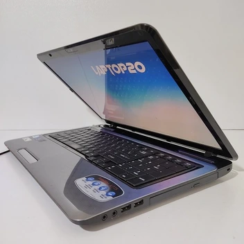 تصویر لپ تاپ 17 اینچی بسیار تمیز ا Toshiba L775 Toshiba L775