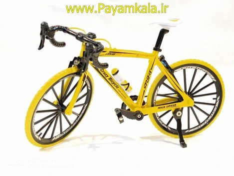 تصویر دوچرخه فلزی کورسی زرد 