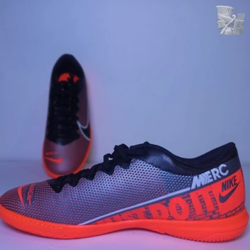 تصویر کفش فوتسال نایک مرکوریال 2 Nike Mercourial 