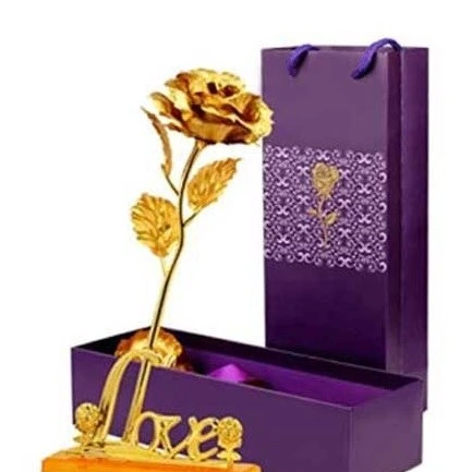تصویر باکس گل رز طلایی ا gold rose with love stand and box gold rose with love stand and box