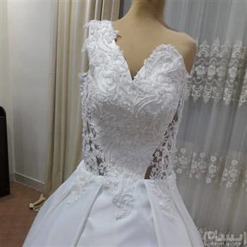 تصویر لباس عروس سایز 42_44 