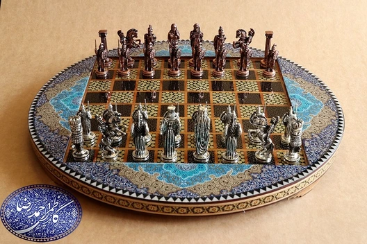 تصویر مهره شطرنج فلزی متوسط مسی 